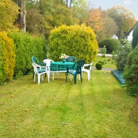 With 2 Bedrooms In Dahlem With Furnished Garden And Wifi 5 Km From The Slopes *
